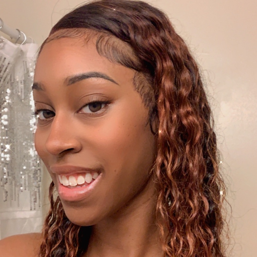 Meet your Posher, Najah